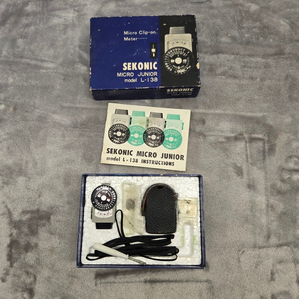 Sekonic Micro Junior Model L-138 Micro Clip-on Light Meter Vintage Japan Boxed